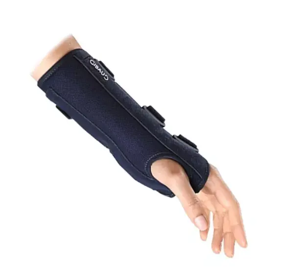 Manugib Junior Trauma Poignet Gauche Noir Gibaud